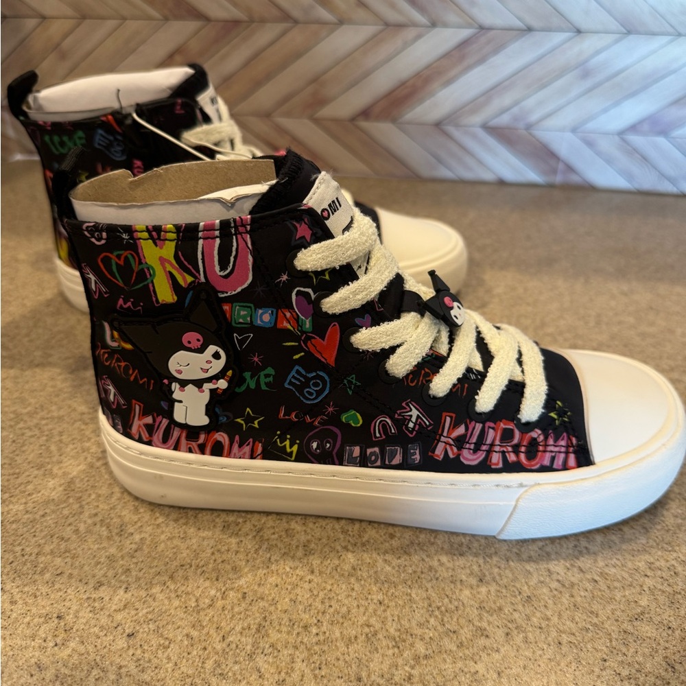 Zara Black Graffiti Kawaii High-Top Sneakers with White Soles